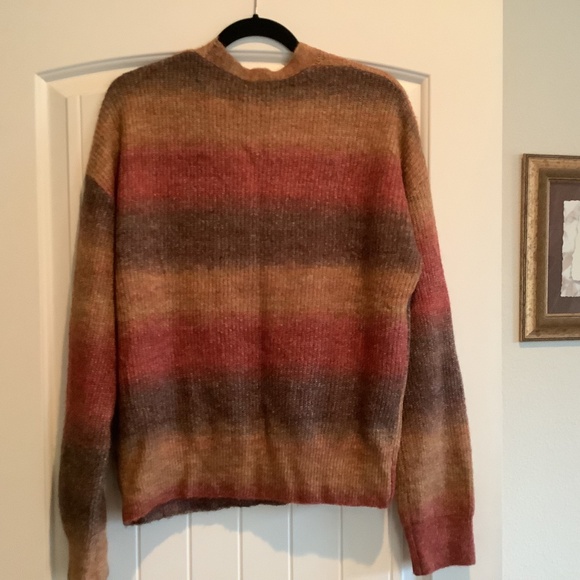 NWT Hem and Thread Cardigan Sweater - Picture 2 of 2
